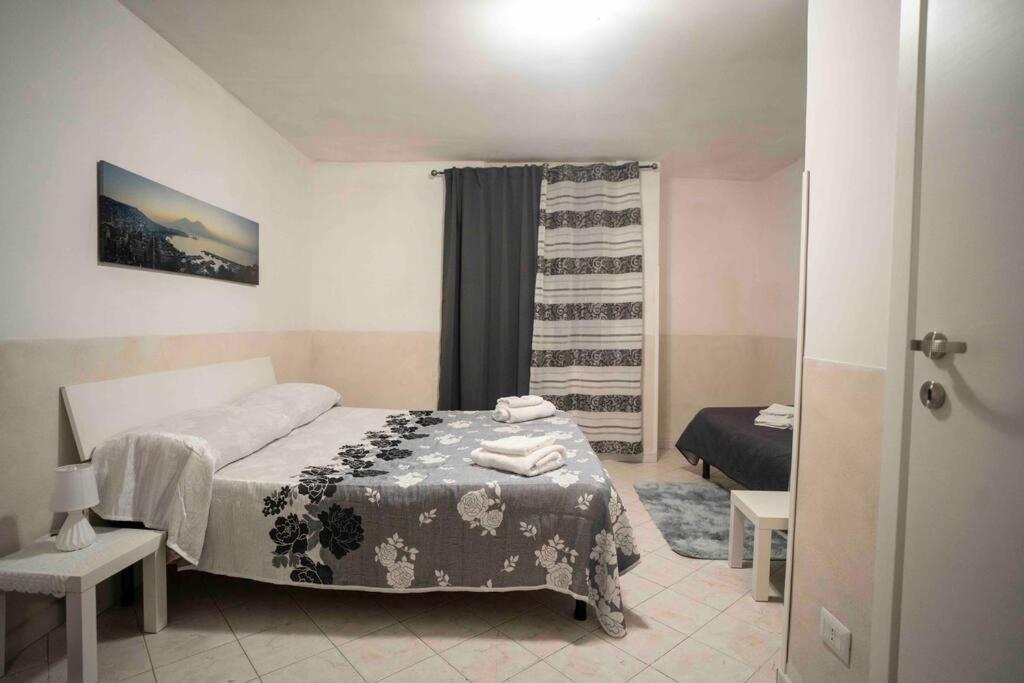 Вілла Casa Elena - Casa Vacanze Napoli Centro Екстер'єр фото